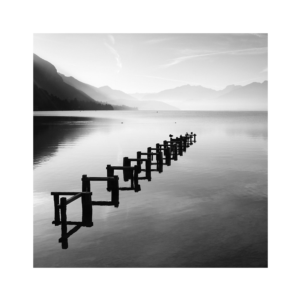 100016
