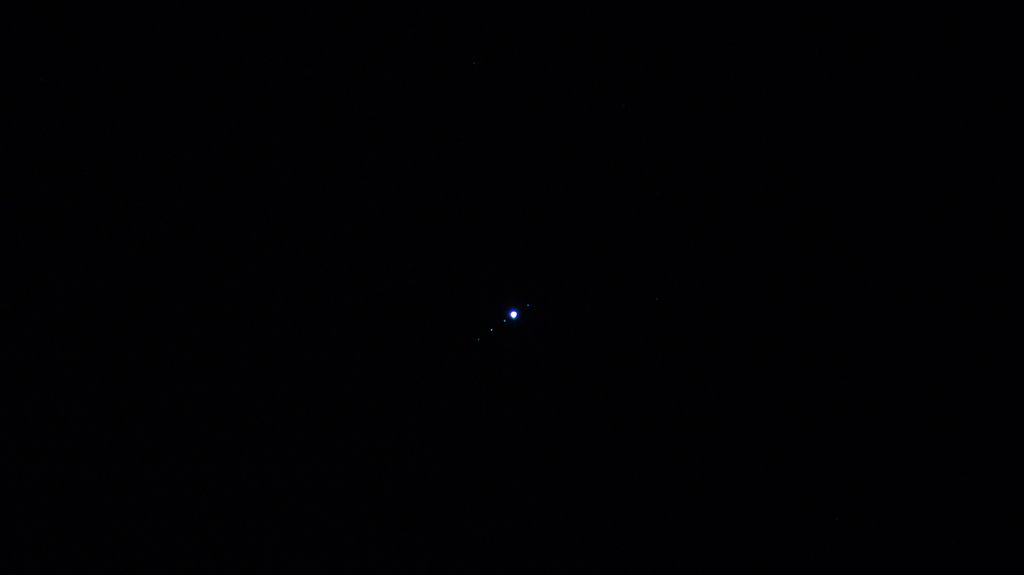 140243