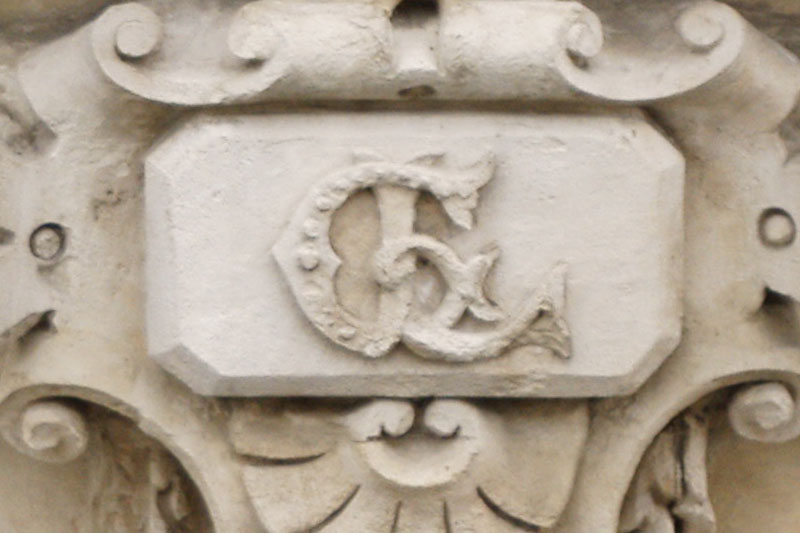 1580