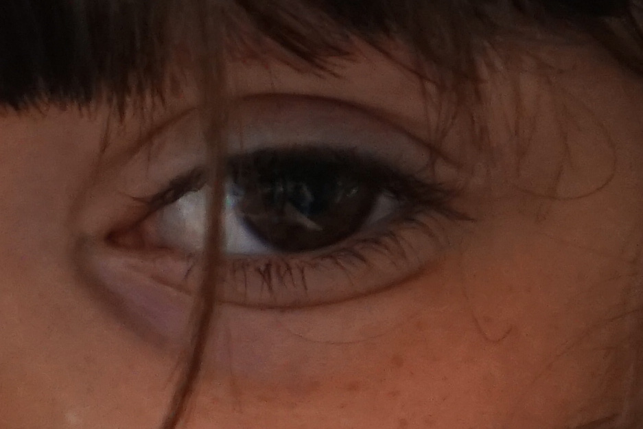 198026