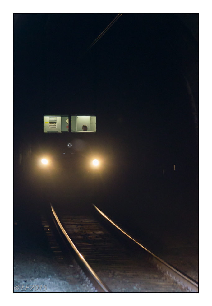 251467