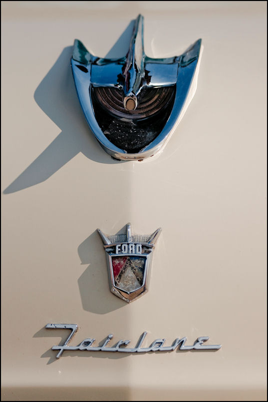48882
