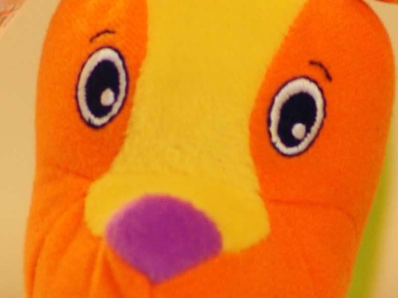64040