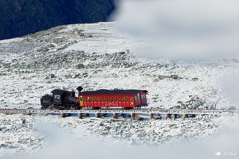 69645